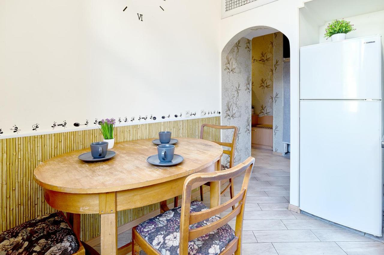 S12-58 Modern Aparthotel With Two 2Bedrooms In Central Kiev - Bessarabska Squere - Gulliver Mall - Olympic Stadium - Palace Of Sports - Saksahanskoho St, 12Б Zewnętrze zdjęcie