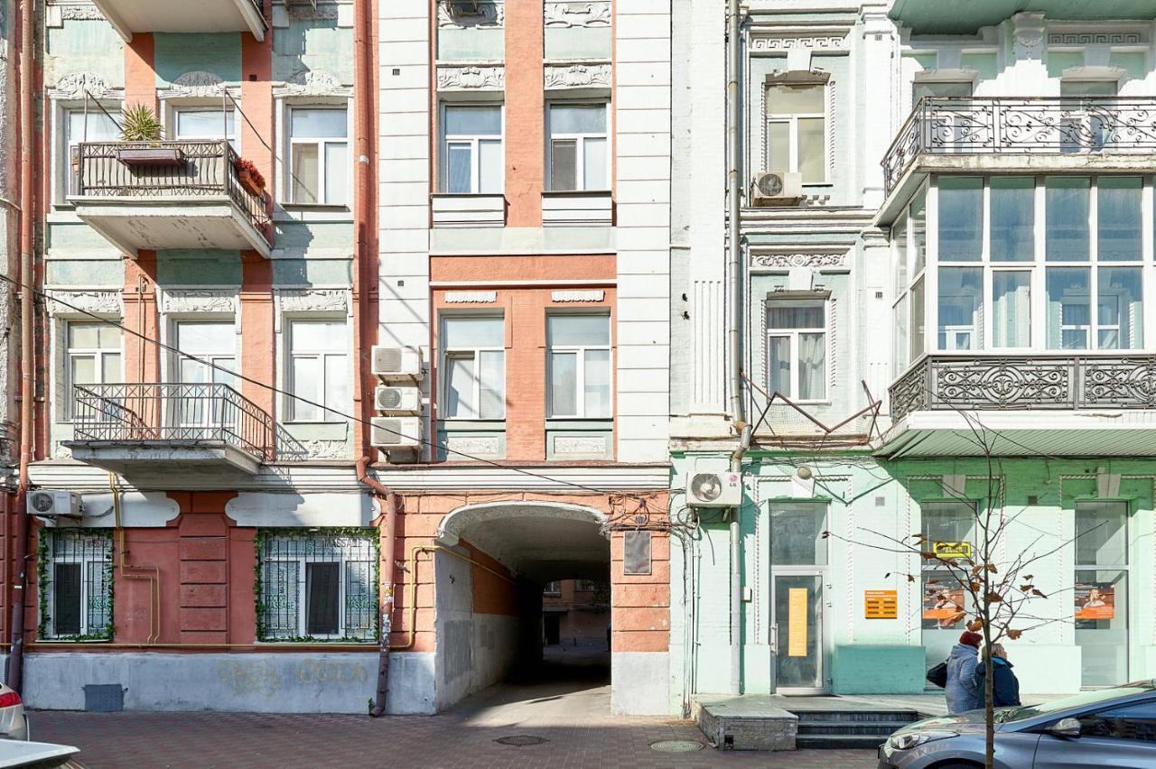 S12-58 Modern Aparthotel With Two 2Bedrooms In Central Kiev - Bessarabska Squere - Gulliver Mall - Olympic Stadium - Palace Of Sports - Saksahanskoho St, 12Б Zewnętrze zdjęcie