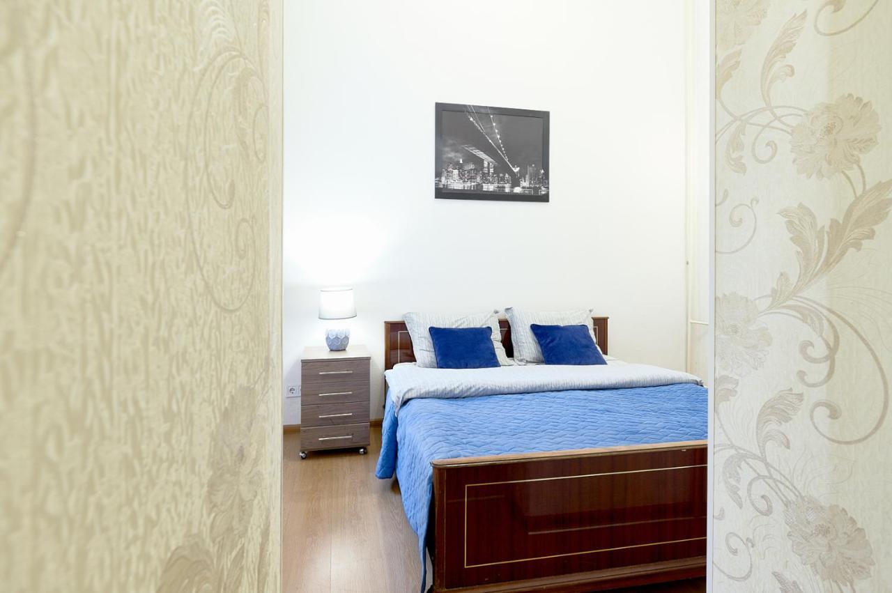 S12-58 Modern Aparthotel With Two 2Bedrooms In Central Kiev - Bessarabska Squere - Gulliver Mall - Olympic Stadium - Palace Of Sports - Saksahanskoho St, 12Б Zewnętrze zdjęcie